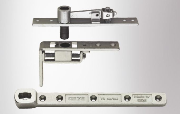 Double-Action Door Hinges for Boxer P